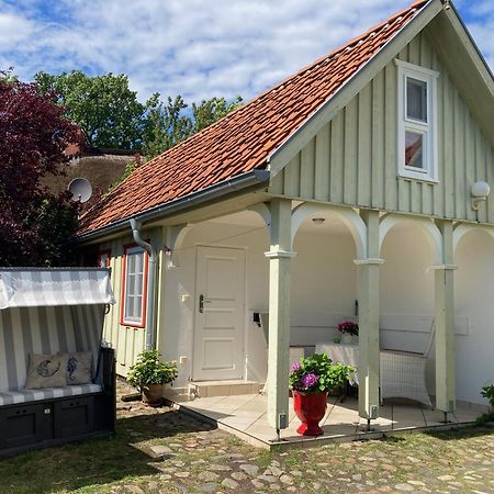 Willa Kleines Haus Am Hafen - Ruhig Und Gruen Am Ortsrand Prerow Zewnętrze zdjęcie