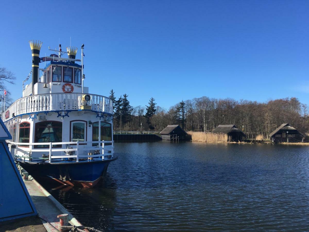 Willa Kleines Haus Am Hafen - Ruhig Und Gruen Am Ortsrand Prerow Zewnętrze zdjęcie